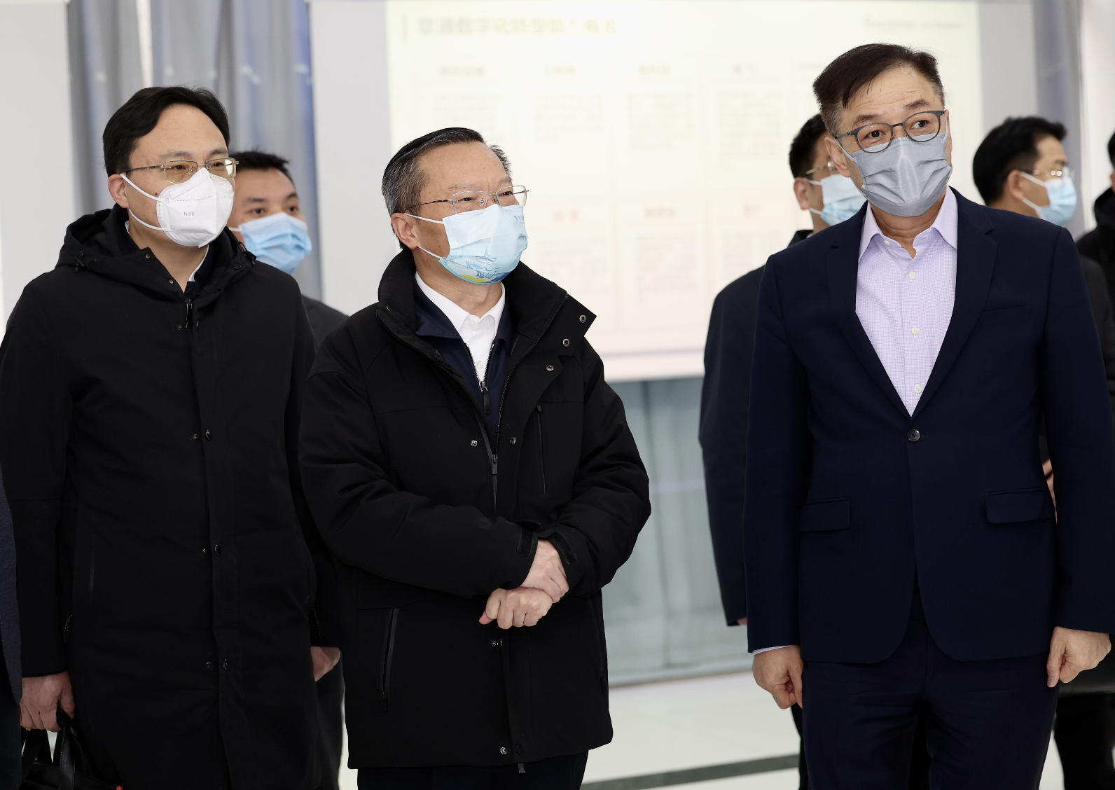 ����ʡί��ί��������ί��Ǻ�����һ�и�7790�ط����Ŷ������е���